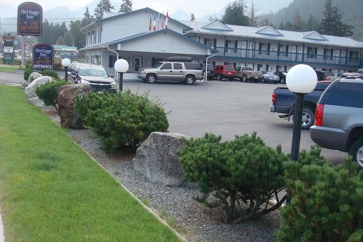 Heritage Inn