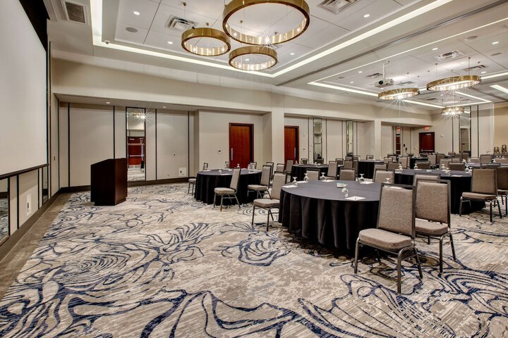 Hilton Garden Inn Virginia Beach Oceanfront