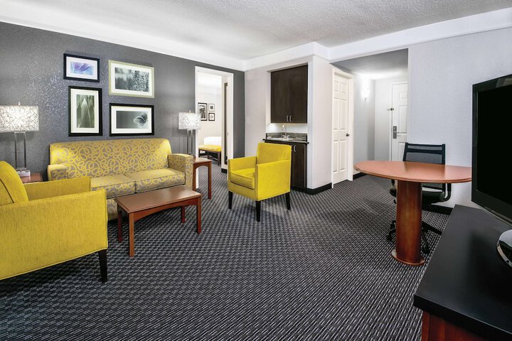 Room 17 of 55