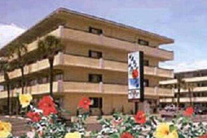 Hotel 2 of 6