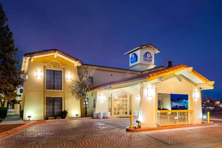 La Quinta Inn by Wyndham Farmington