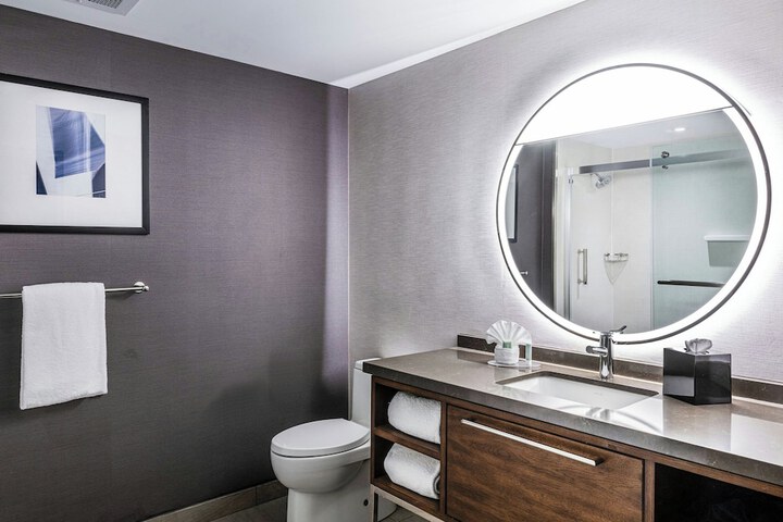 Courtyard by Marriott Wichita at Old Town