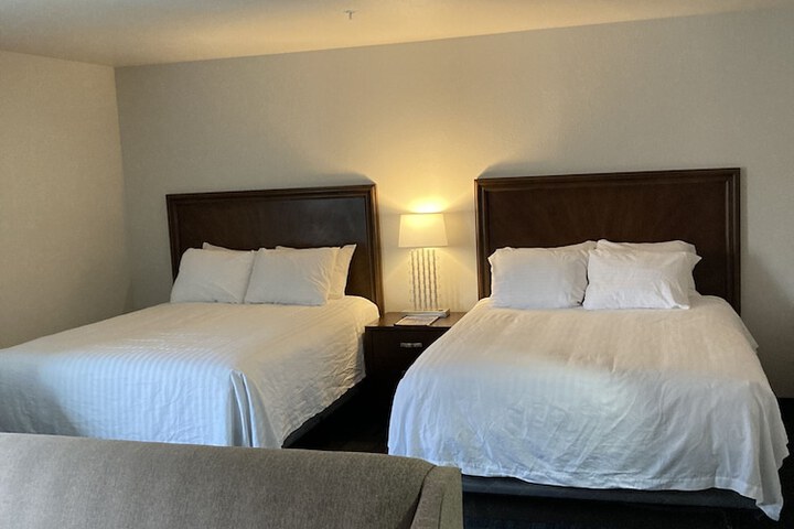 Room 14 of 18