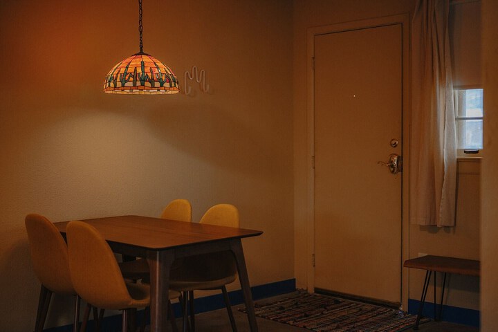 Room 31 of 37