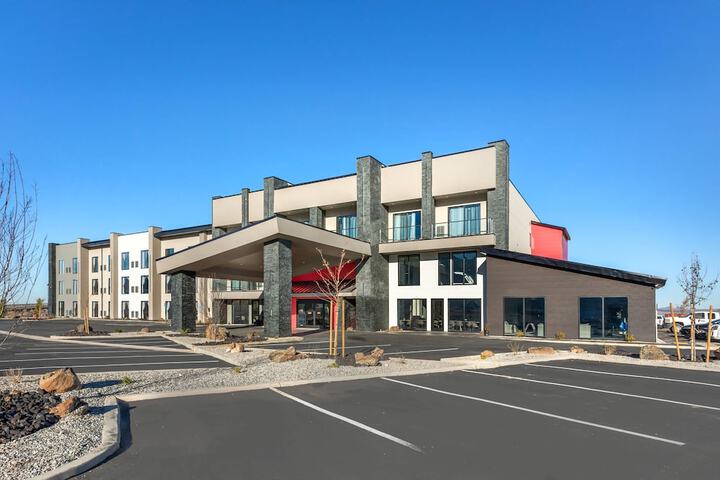 The Valor an Ascend Collection Hotel