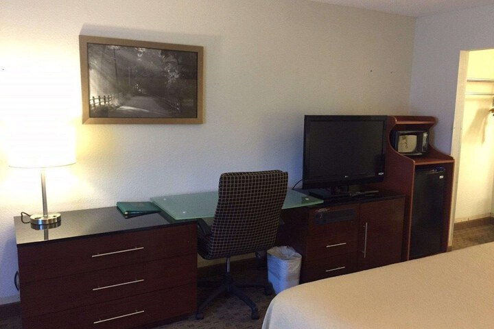 Room 14 of 44