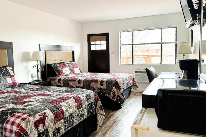 Riverwood Resort on the Gunnison