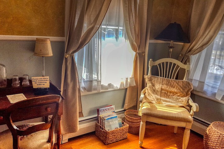 Room 29 of 104