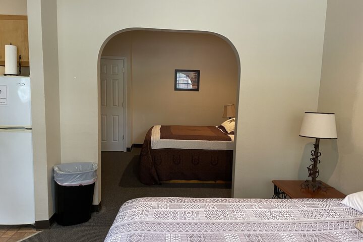 Room 4 of 62
