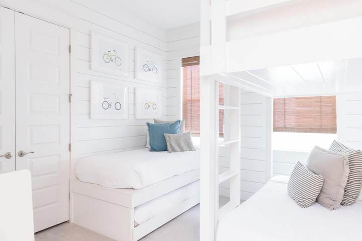 Prominence on 30A by Panhandle Getaways
