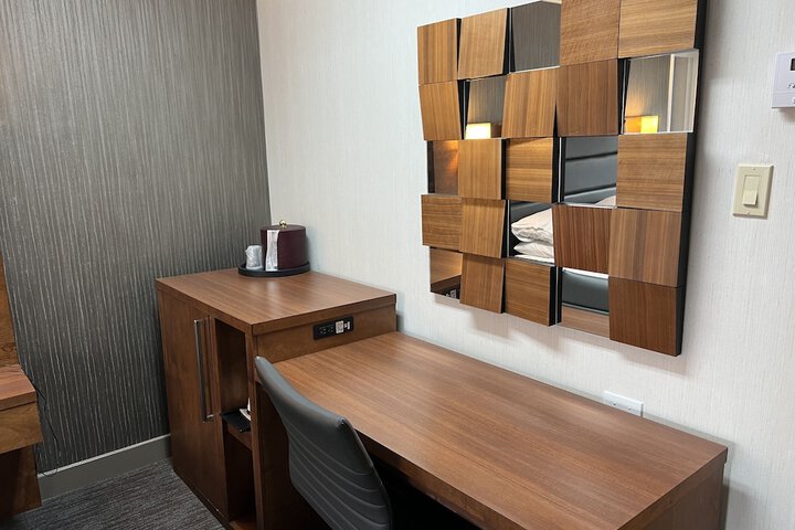 Room 69 of 92