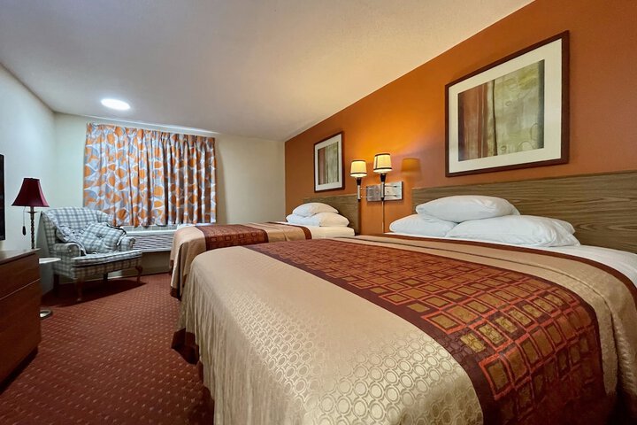 Room 7 of 19