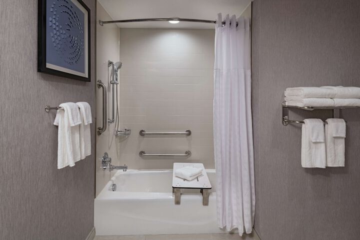 Room 15 of 31