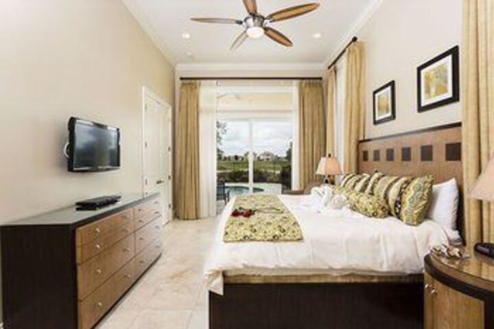Pool Home in Reunion Resort 4 Br Home by RedAwning