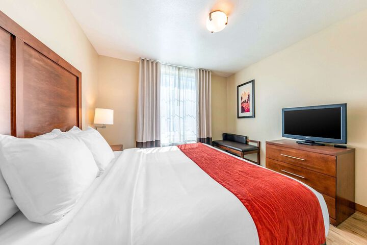 Room 15 of 37