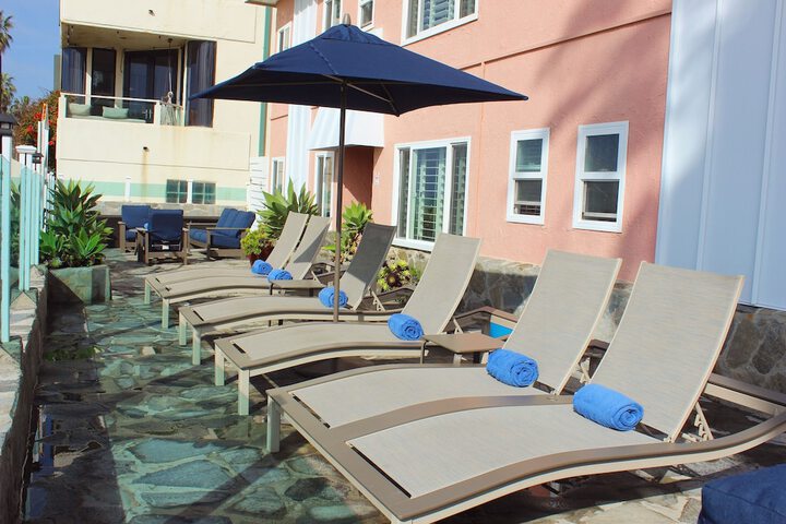 Hotel 6 of 102