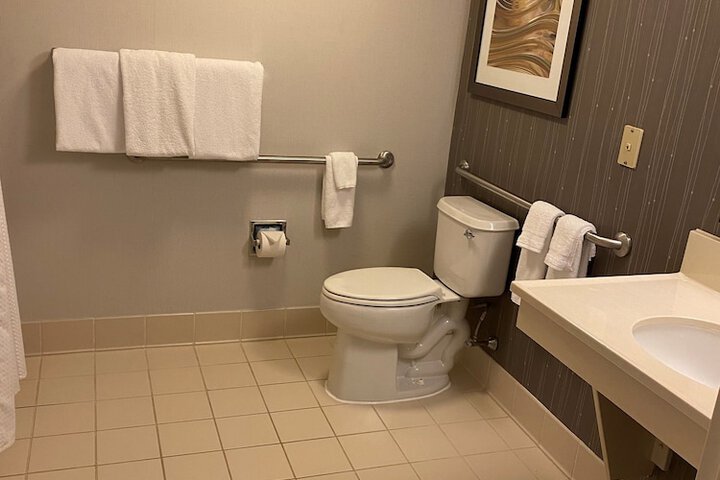 Room 34 of 53
