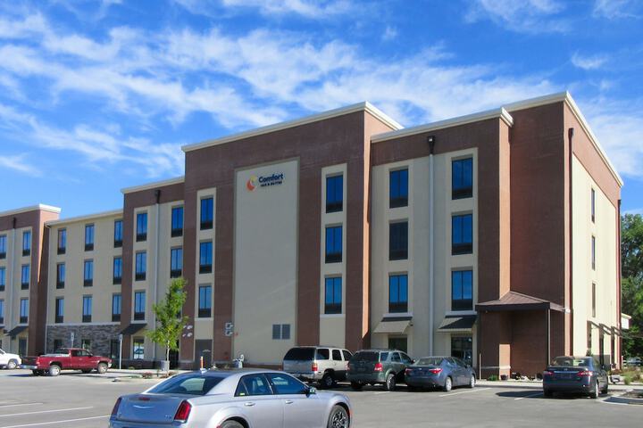 Hotel 6 of 61