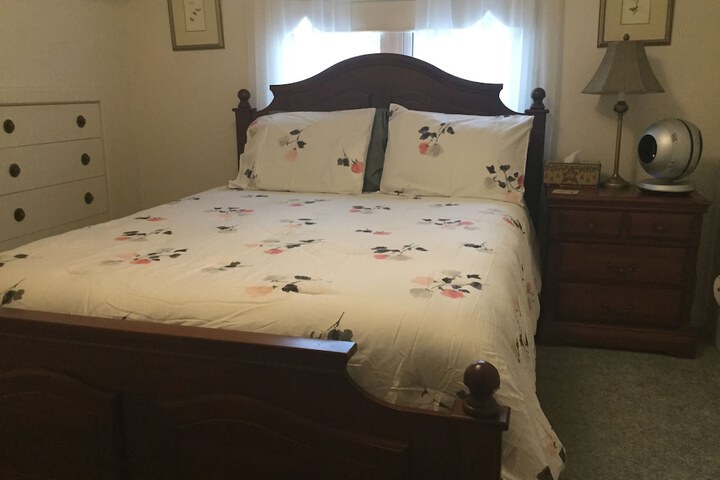 Burleys Gardens and Suite
