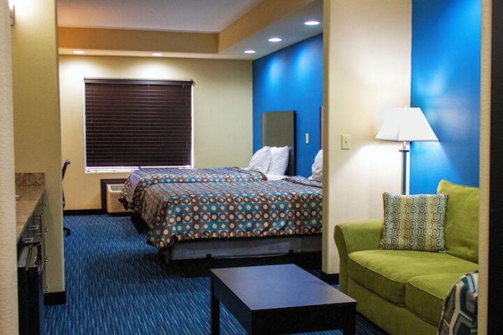 Karnes City Lodge