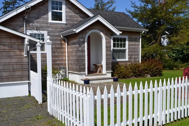 102 Spruce