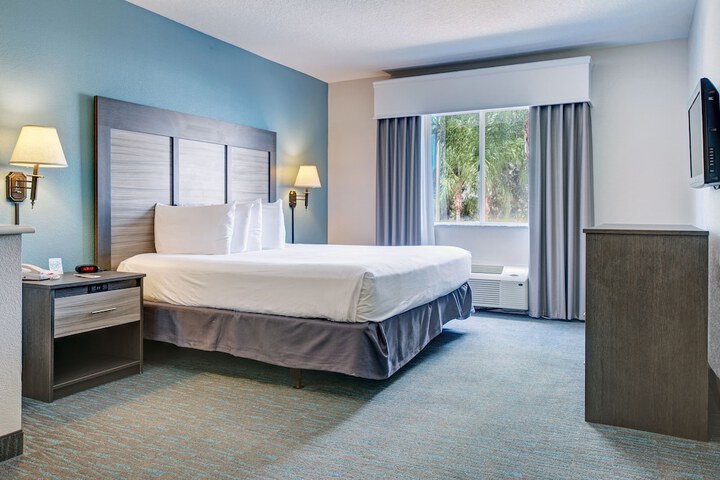 Holiday Inn Express & Suites Clermont Se West Orlando by IHG