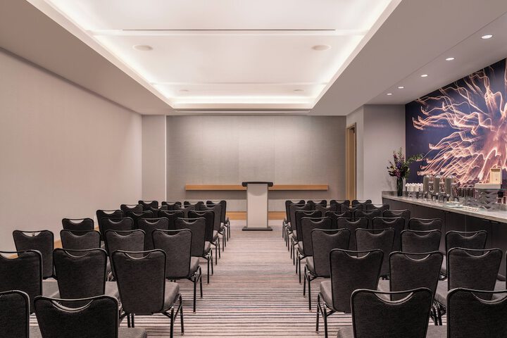 Loews Arlington