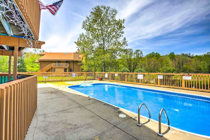 Bellaire Resort Condo: Ski Tube, Explore!
