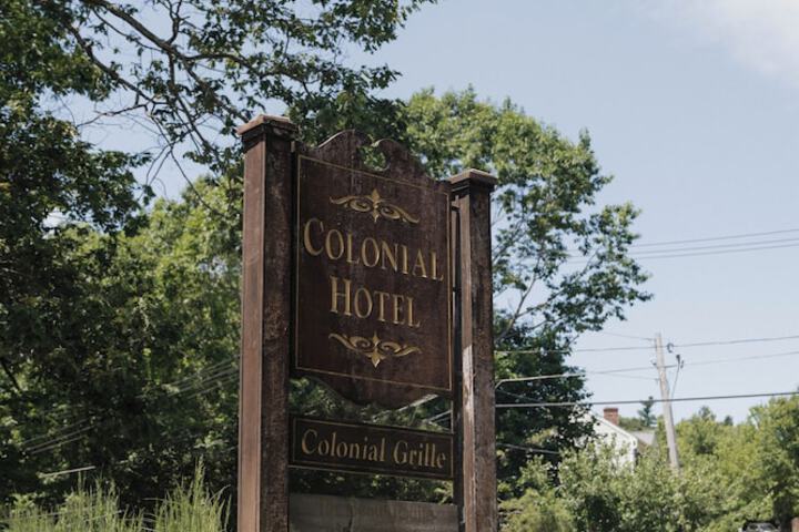 The Colonial Hotel