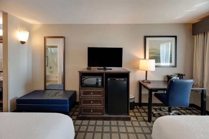 Room 19 of 27