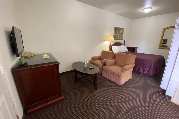 Room 19 of 49