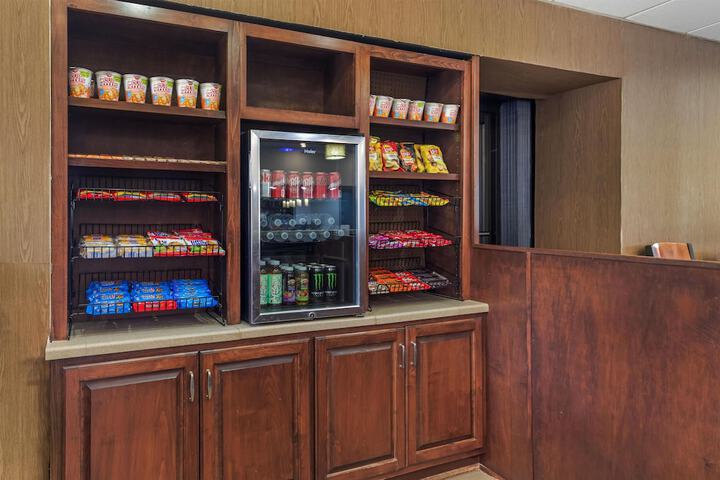 Best Western Plus Madison-Huntsville Hotel