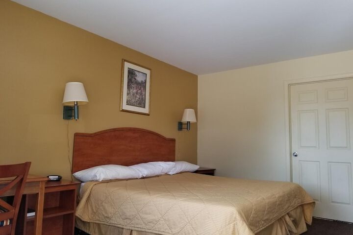 Room 20 of 49