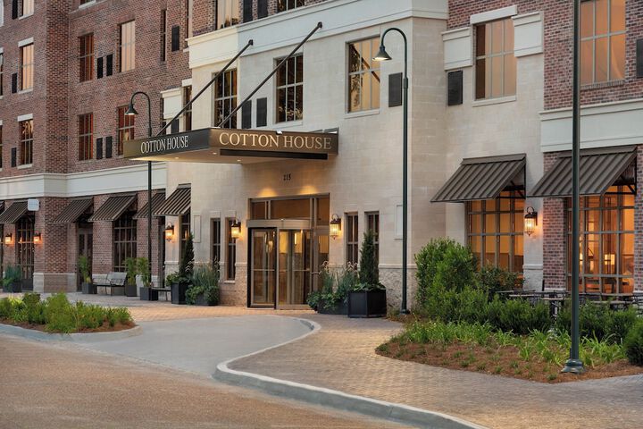 Cotton House Cleveland, a Tribute Portfolio Hotel