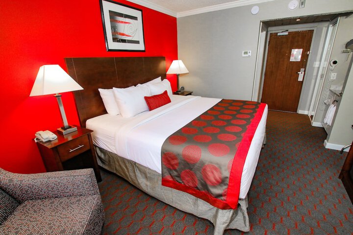 Room 42 of 68