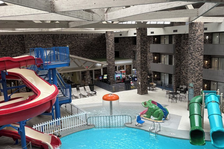 Bismarck Hotel and Conference Center
