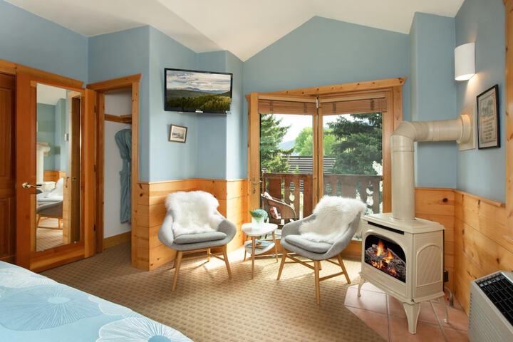 Room 16 of 37