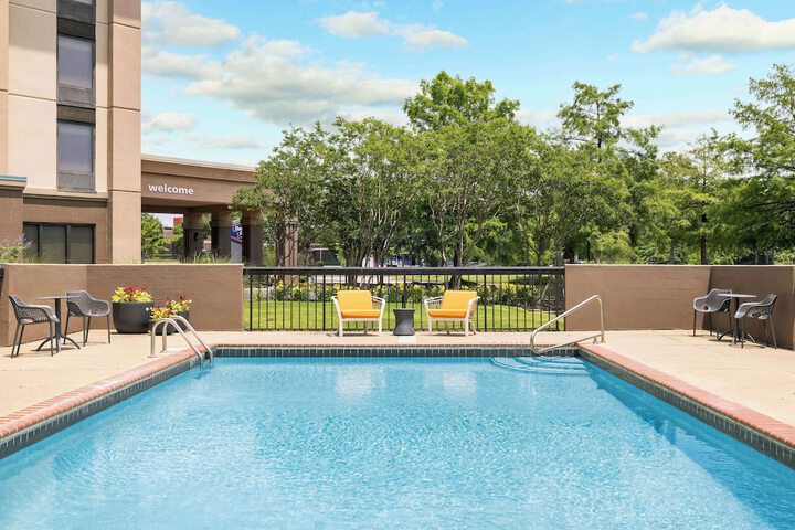 Pool 5 of 29