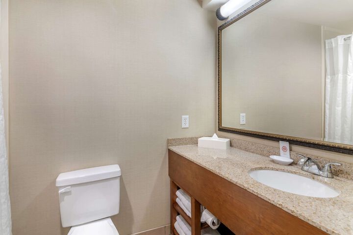 Room 15 of 42
