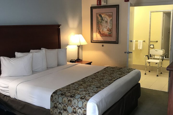 Room 41 of 51