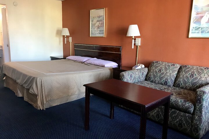 Executive Inn