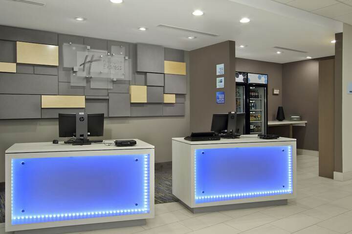 Hotel 5 of 42