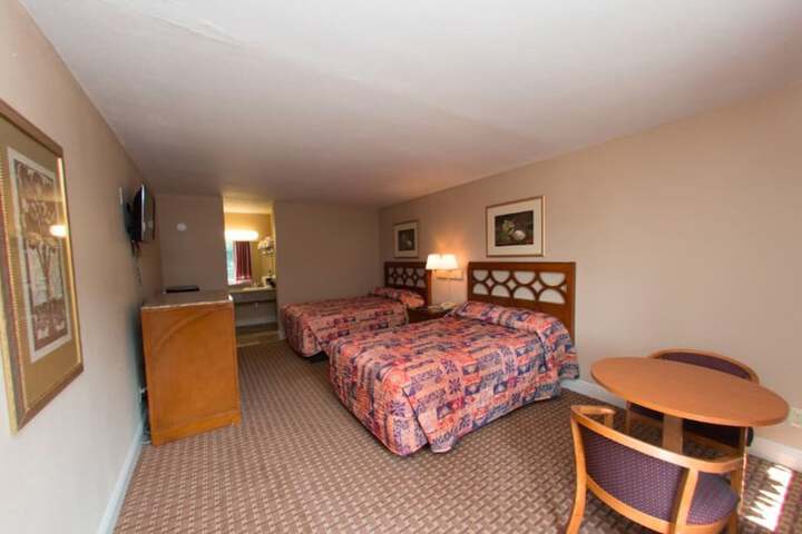 Room 21 of 28