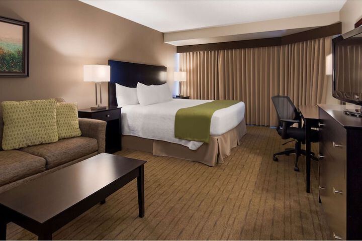 Room 34 of 58