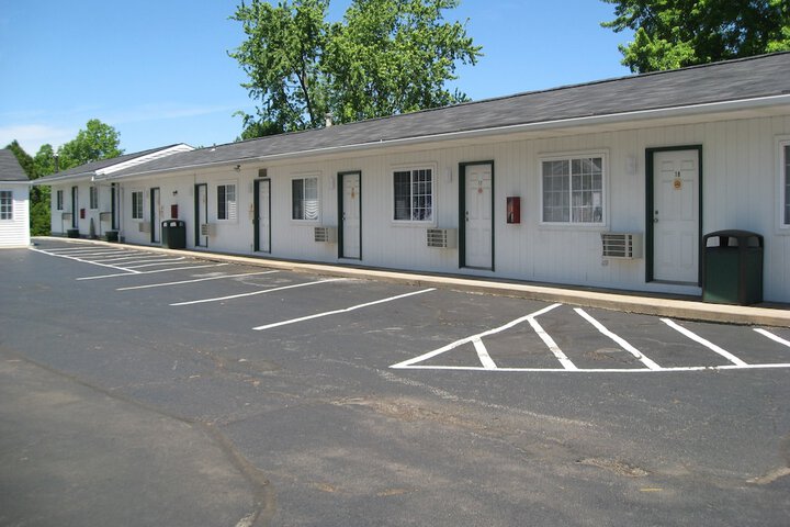 Property Grounds 36 of 38