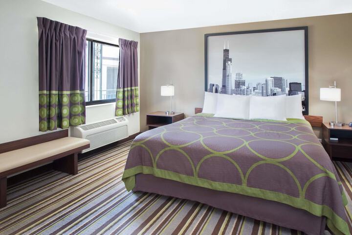 Room 5 of 13