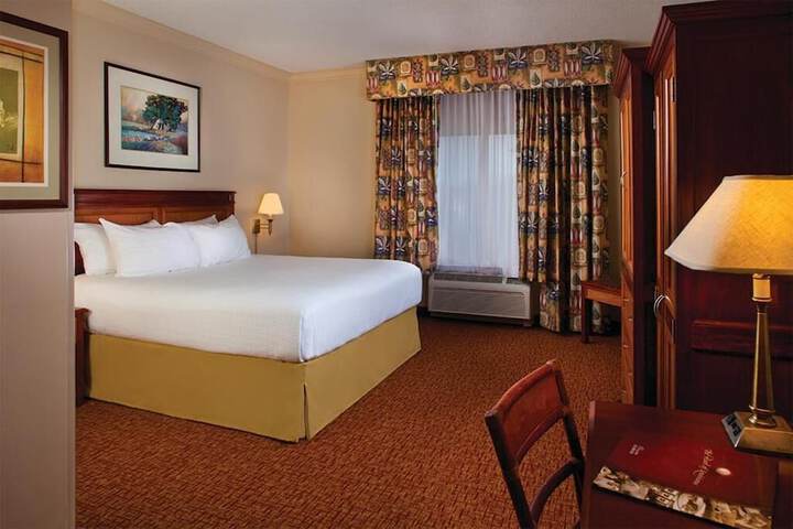 Paragon Casino Resort