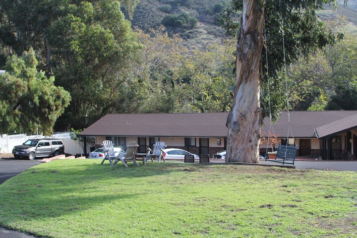 Property Grounds 37 of 42