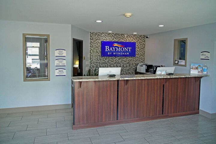Hotel Interior 22 of 77
