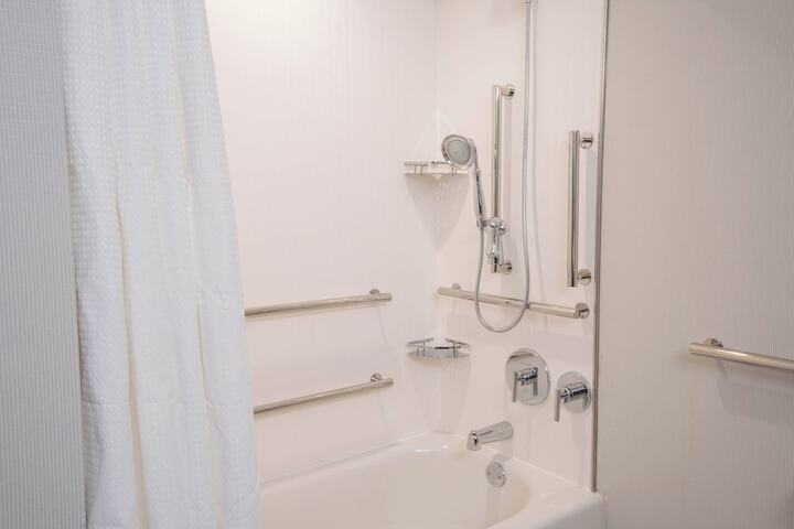 Courtyard by Marriott Thousand Oaks Agoura Hills